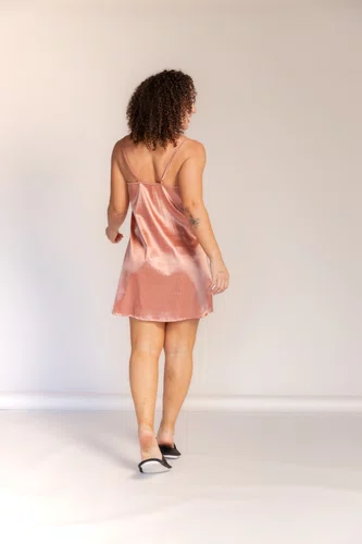 Camisola De Cetim com Alça Tamanho do P ao GG