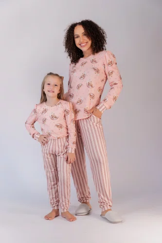 Pijama Feminino Infantil Dreams 2 ao 10 Opção mãe e filha