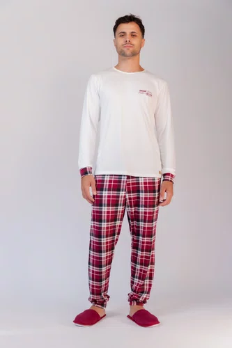 Pijama Masculino Juvenil  Suede Estampa Caramelo no 12 e 14 e escrita Dream Team together is better no 16 e 18