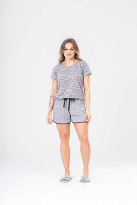 Pijama blusa estampada e bermuda c/ pompom poliviscose