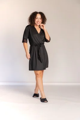 Robe Feminino Liso com renda nas mangas do P ao GG